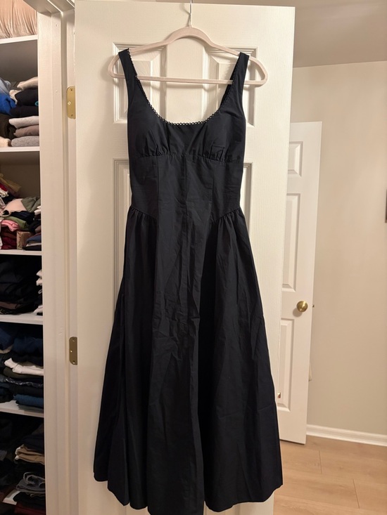 Abercrombie & Fitch Dresses & Skirts - Abercrombie & Fitch sold out Dylan Midi Dress